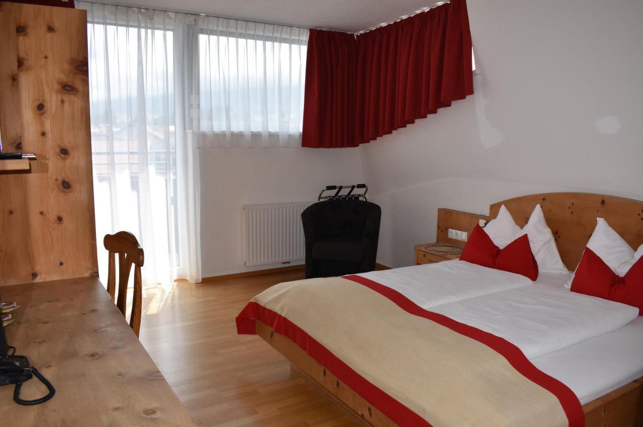 Hotel Kleissl Oberperfuss Ngoại thất bức ảnh